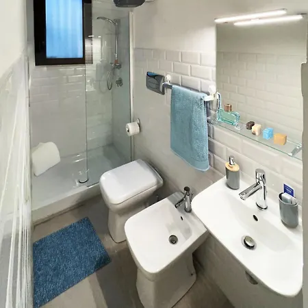 Casa Nando - One Bed With Private Bathroom & Free Wi-fi Syracuse